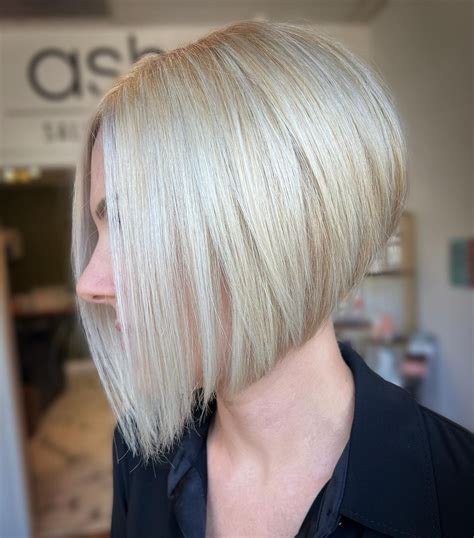 stacked blonde|35 Short Stacked Bob Styles for a Bold Makeover .